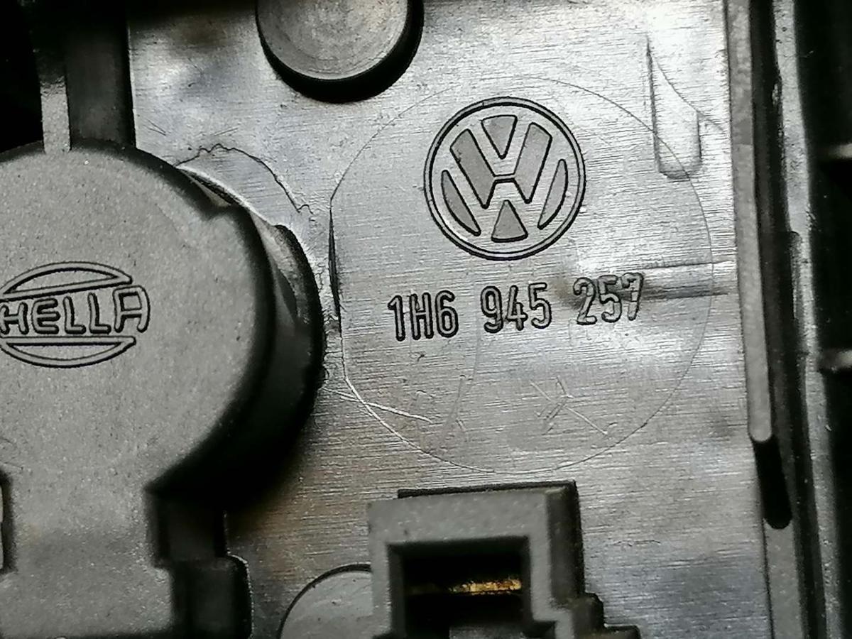 VW Golf 3 Rücklicht Rückleuchte Schlussleuchte rechts Fließheck schwarz getönt Bj.1997